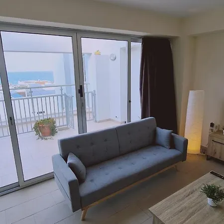 Apartment Sunrise Apt B02